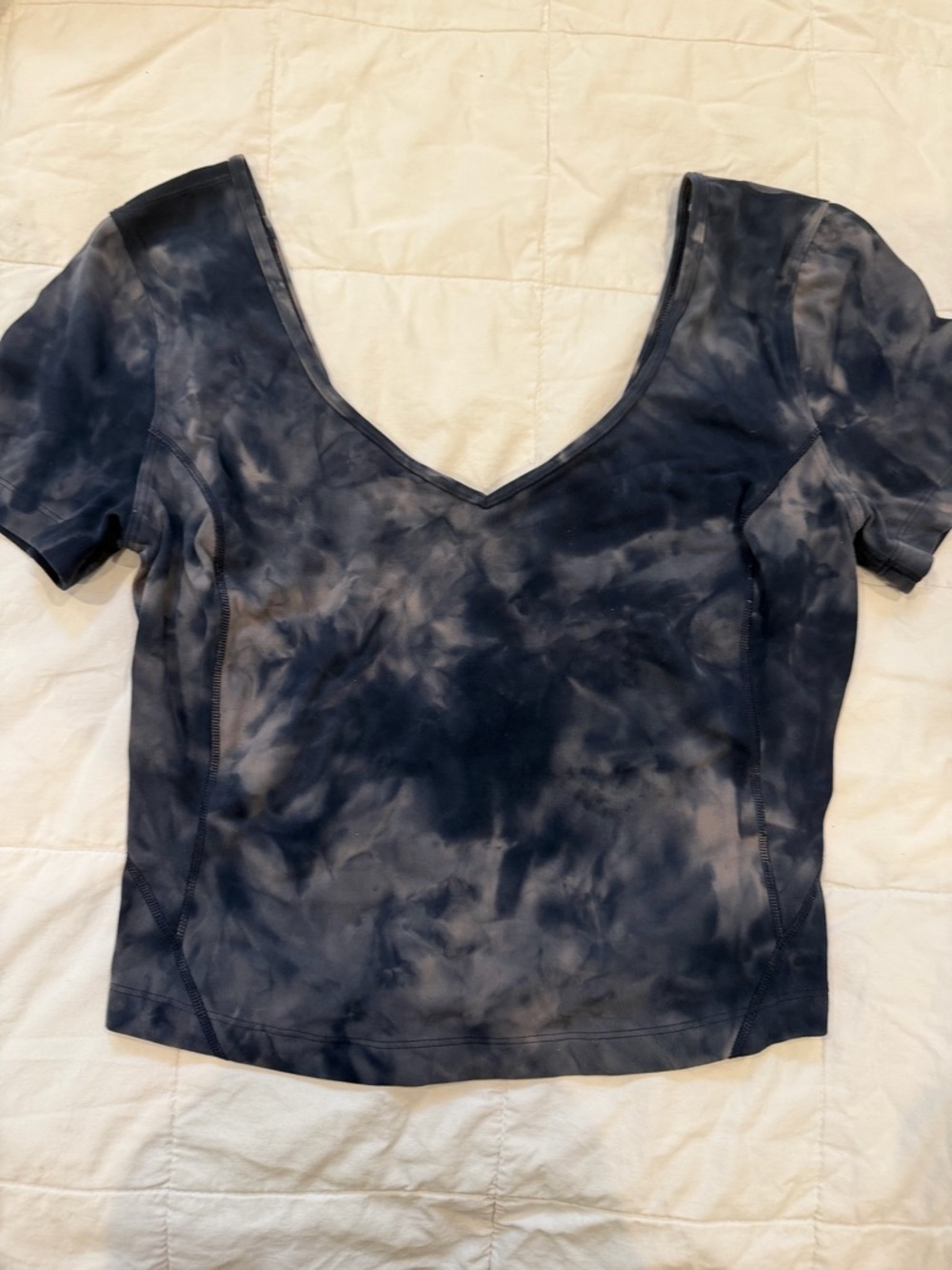 Lululemon workout top